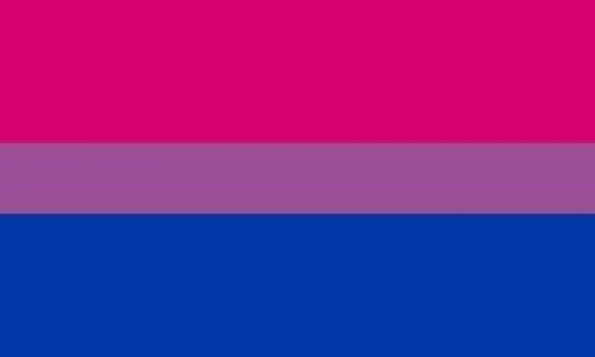 Los colores fucsia, morado y azul son los de la bandera que representa el orgullo bisexual.