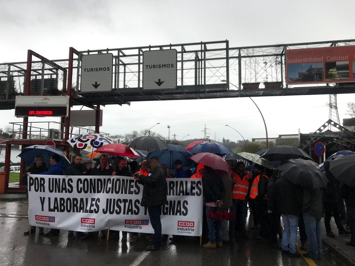 Arcelor vulnera el derecho de huelga